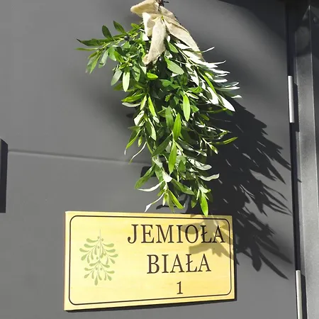 度假居 Jemiola Niedzwiady Male