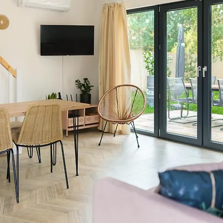 Jemiola Niedzwiady Male Holiday home *