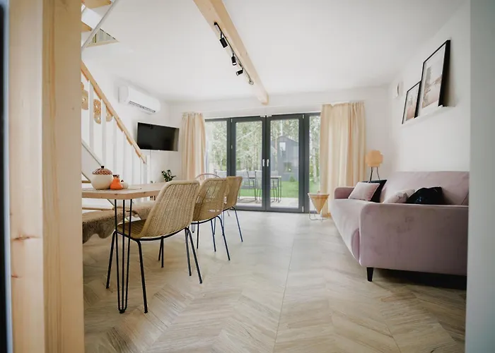 Jemiola Niedzwiady Male Slesin (Greater Poland)