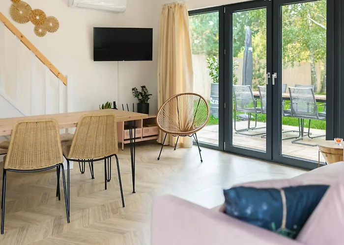 Jemiola Niedzwiady Male Holiday home *